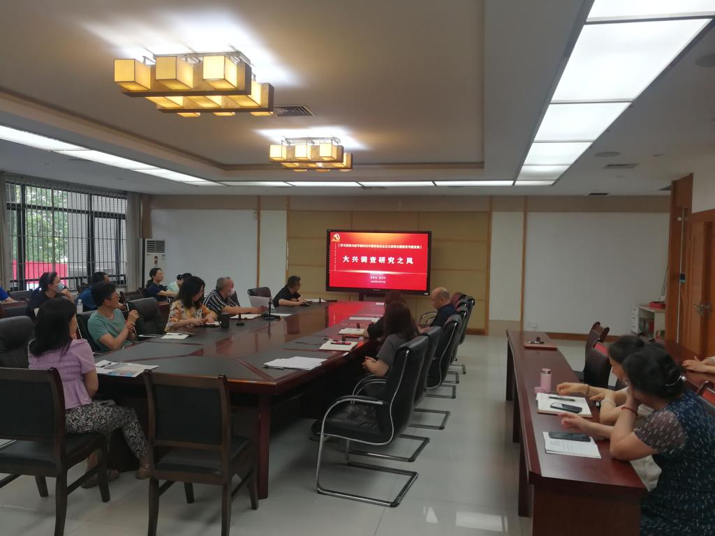 https://dean.ctbu.edu.cn/__local/4/61/1B/A7818C0E0F037942299C53D43CA_B07AEB4D_139E9.jpg
